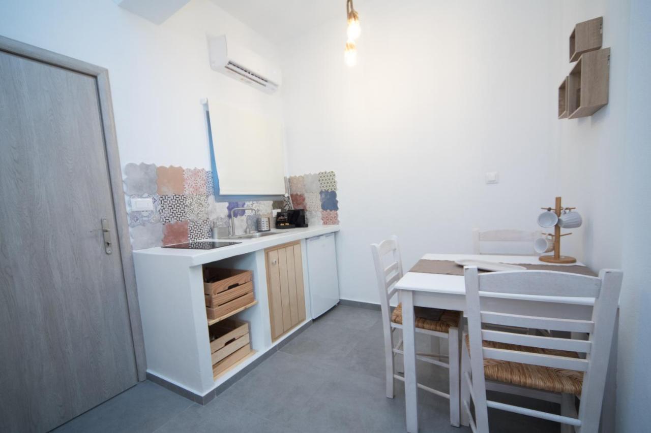 Eunoia Apartments ฟิรา ภายนอก รูปภาพ