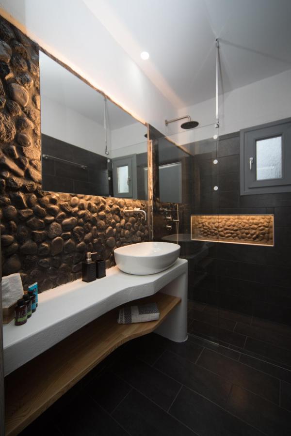 Eunoia Apartments ฟิรา ภายนอก รูปภาพ