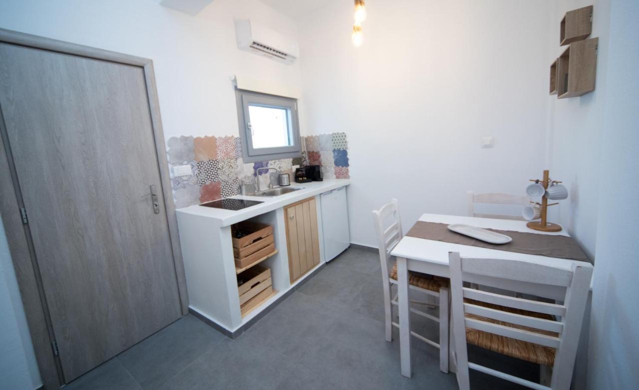 Eunoia Apartments ฟิรา ภายนอก รูปภาพ